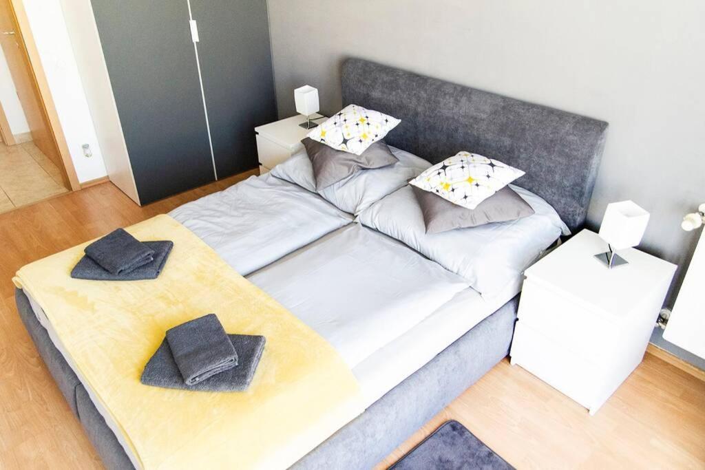 Vip Mini Resort,Private Parking & Balcony Budapeste Exterior foto