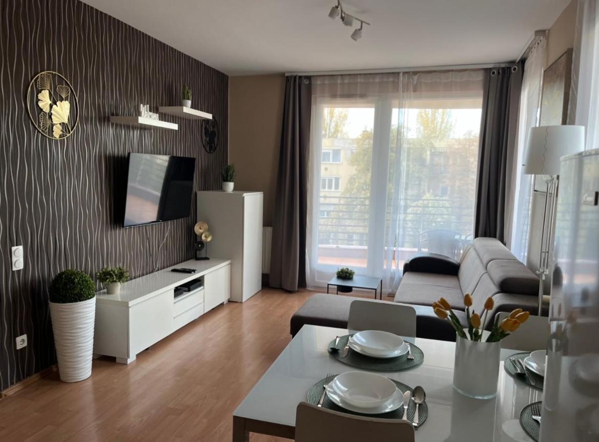 Vip Mini Resort,Private Parking & Balcony Budapeste Exterior foto