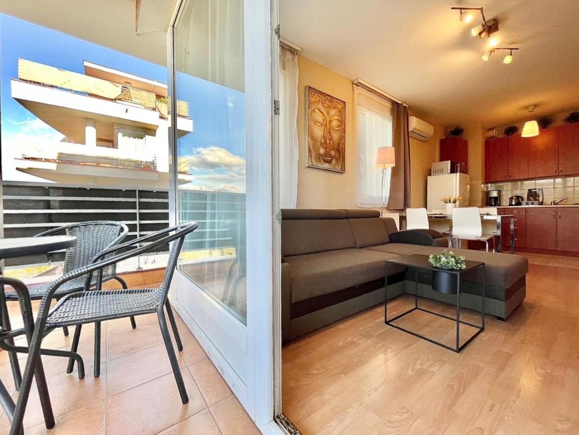 Vip Mini Resort,Private Parking & Balcony Budapeste Exterior foto